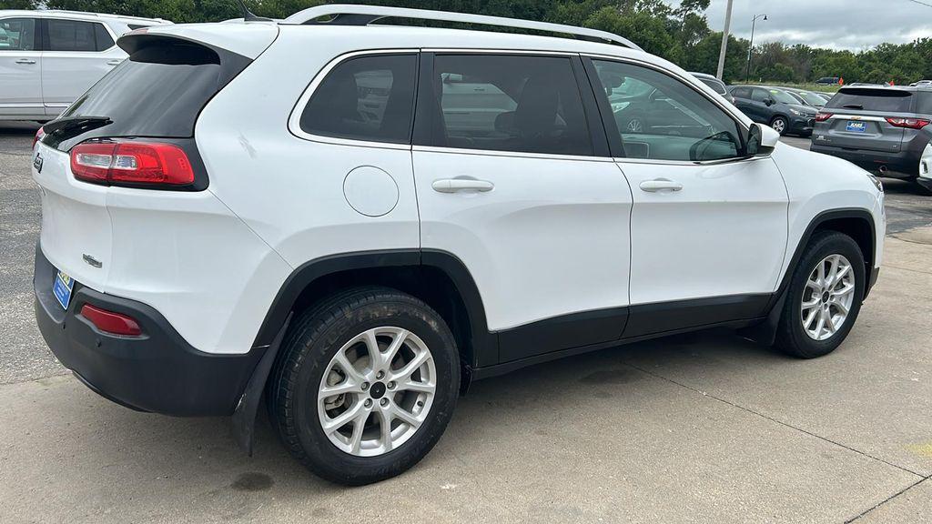 used 2018 Jeep Cherokee car, priced at $9,995