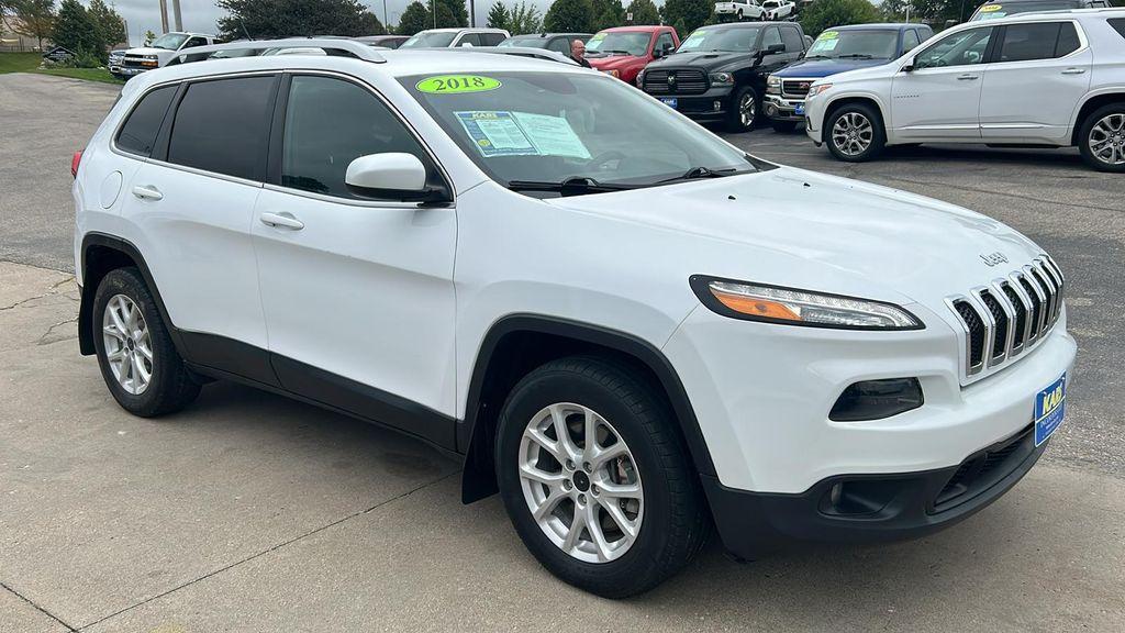 used 2018 Jeep Cherokee car, priced at $9,995