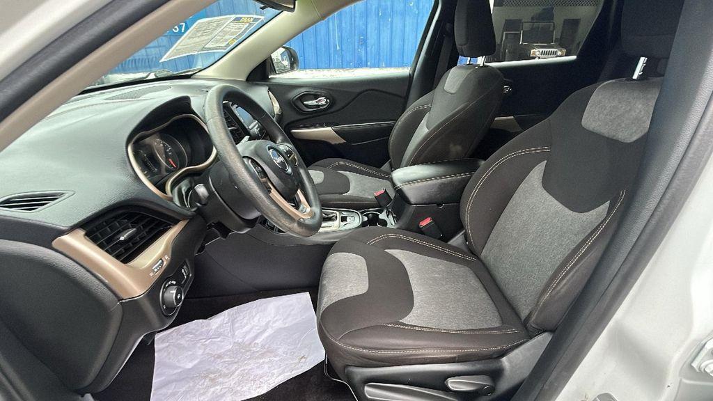 used 2018 Jeep Cherokee car, priced at $9,995