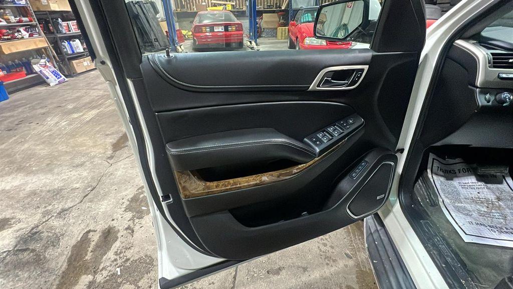 used 2015 GMC Yukon XL car, priced at $17,995