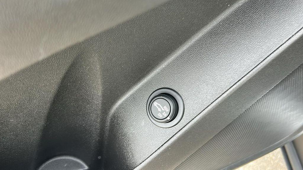 used 2019 Chevrolet Equinox car, priced at $9,995