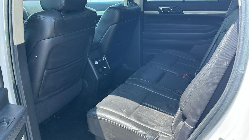 used 2015 Lincoln MKT car, priced at $11,995