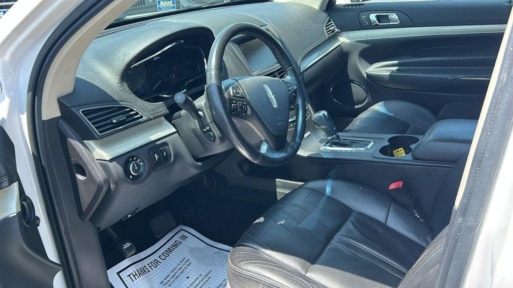 used 2015 Lincoln MKT car, priced at $11,995