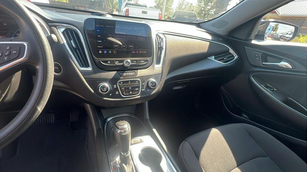 used 2020 Chevrolet Malibu car, priced at $15,995