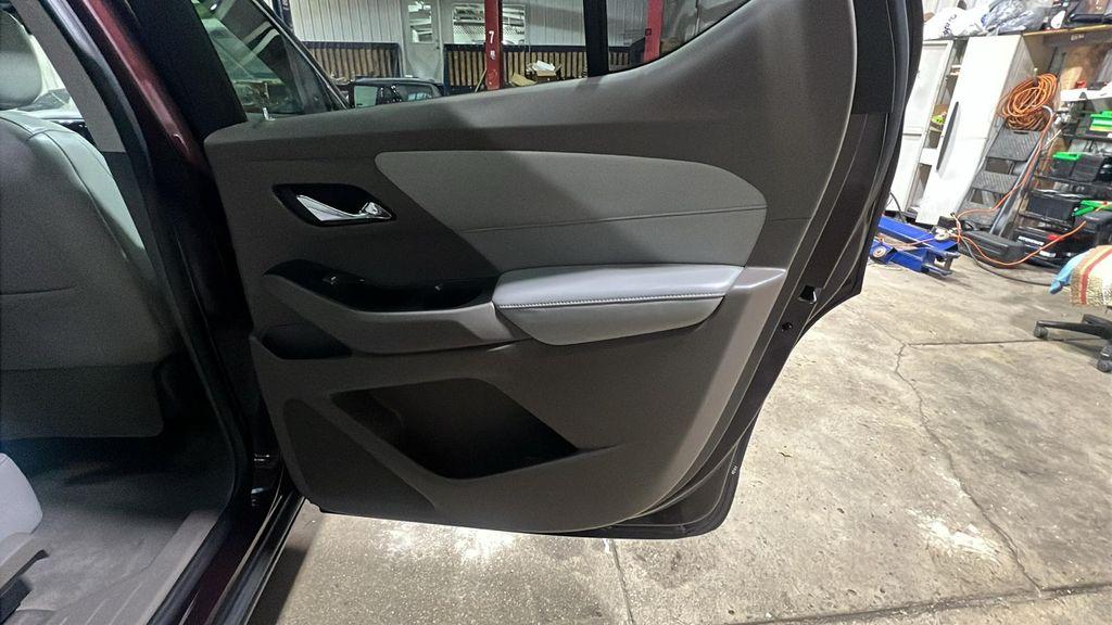 used 2018 Chevrolet Traverse car, priced at $17,995