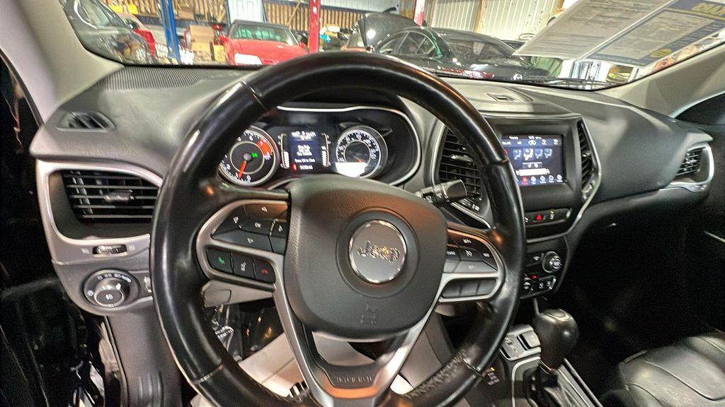 used 2021 Jeep Cherokee car, priced at $15,995
