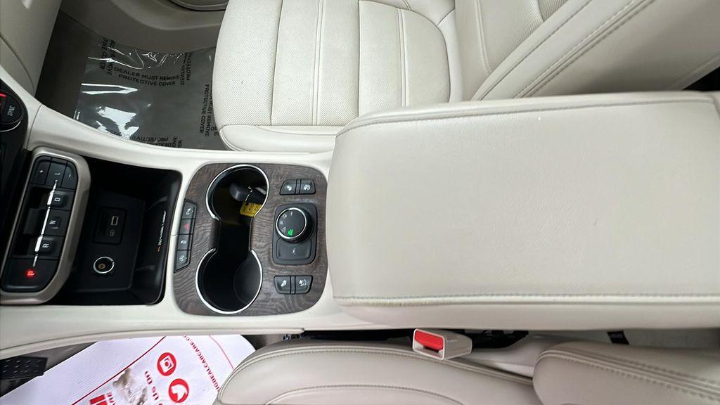used 2021 GMC Acadia car, priced at $21,995