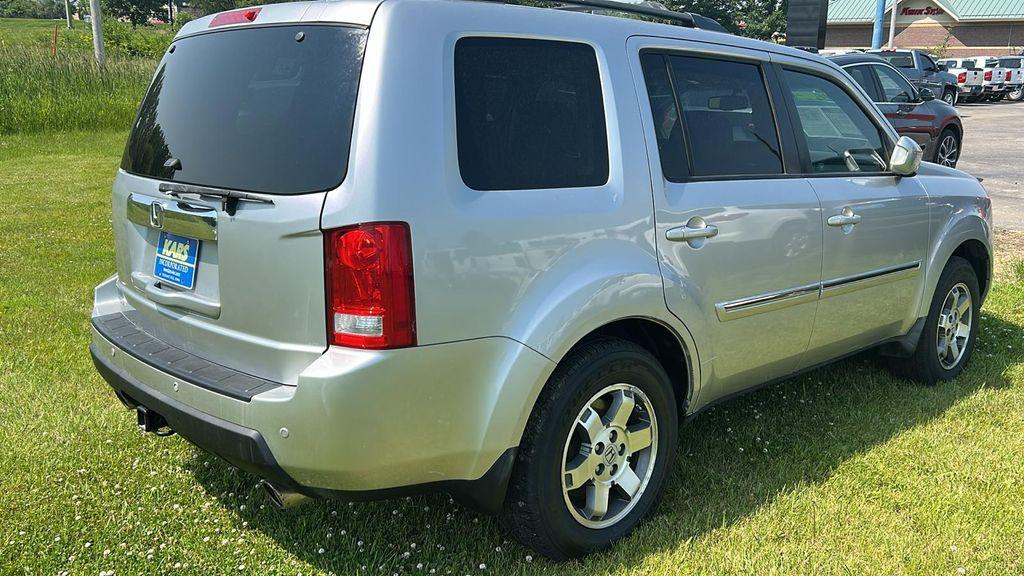 used 2010 Honda Pilot car, priced at $10,995