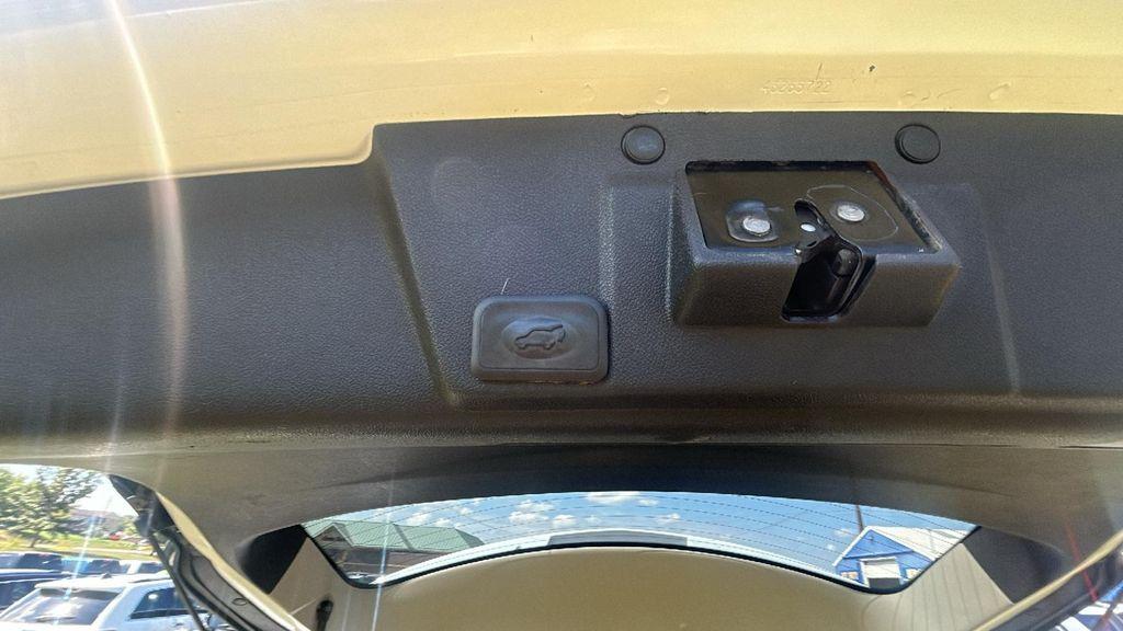 used 2016 Chevrolet Traverse car, priced at $8,995