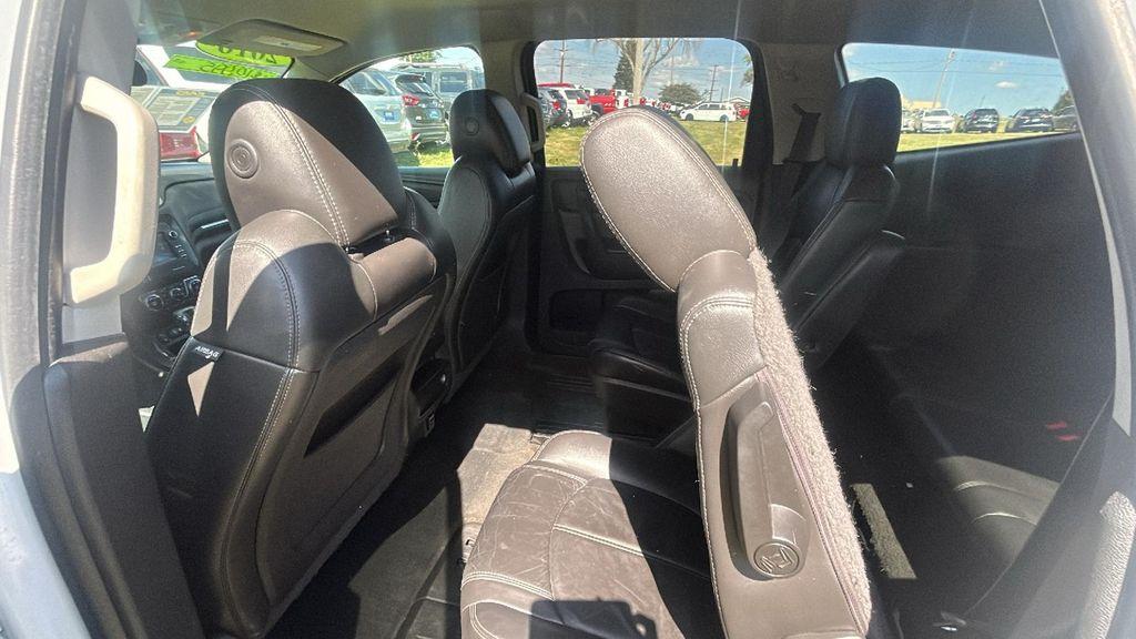 used 2016 Chevrolet Traverse car, priced at $8,995