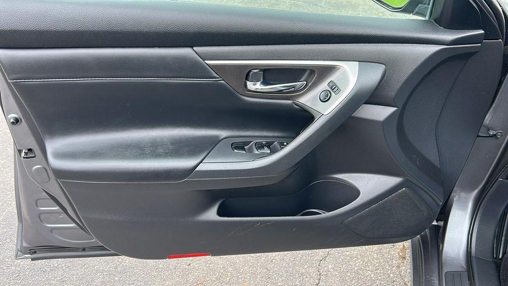 used 2014 Nissan Altima car, priced at $10,995