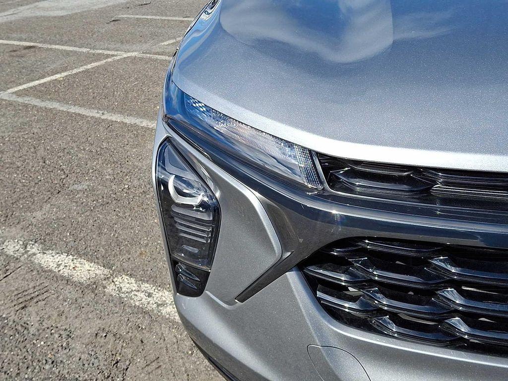 used 2024 Chevrolet Trax car, priced at $20,500