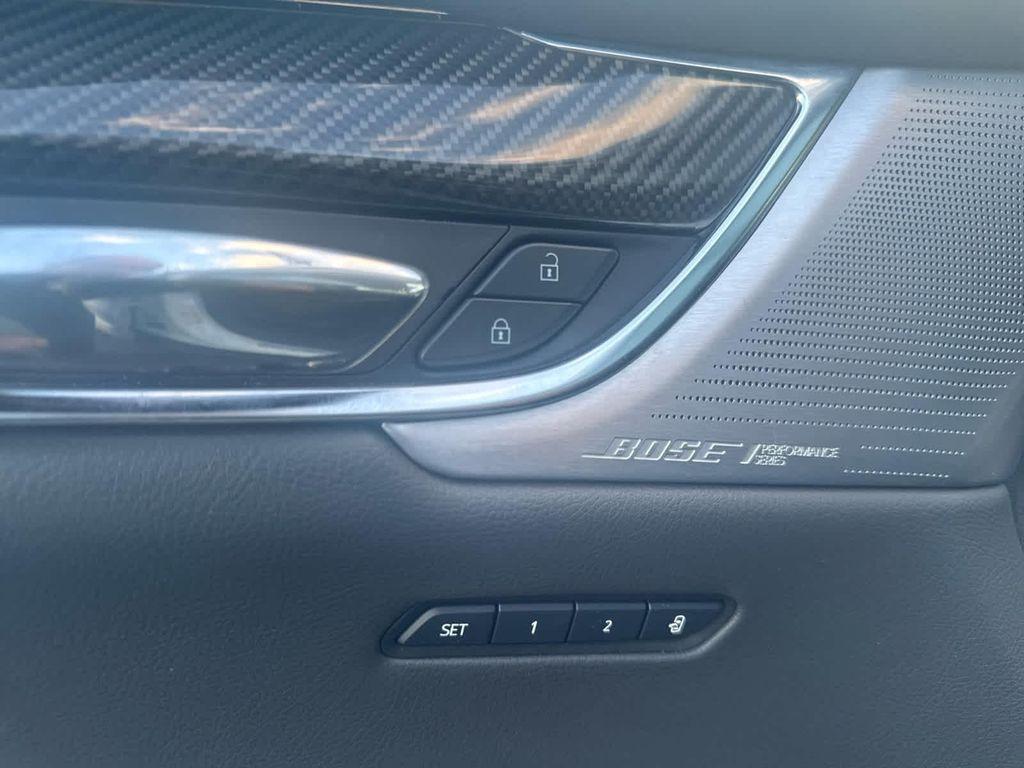 used 2023 Cadillac XT6 car, priced at $28,898