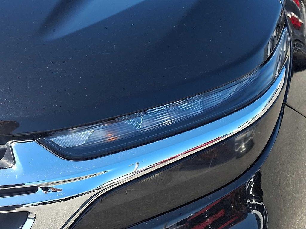 used 2023 Chevrolet Equinox car, priced at $21,187