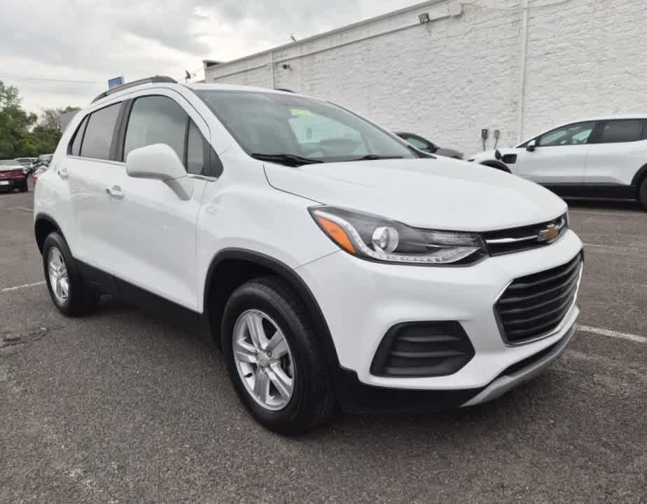 used 2020 Chevrolet Trax car, priced at $11,998
