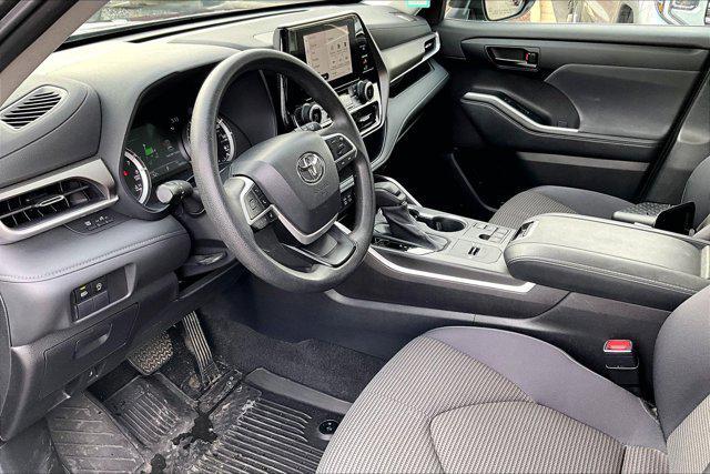 used 2023 Toyota Highlander car, priced at $29,500