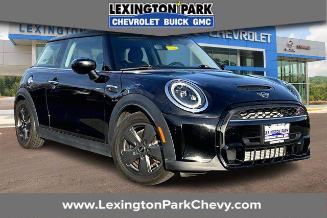 used 2022 MINI Hardtop car, priced at $23,000