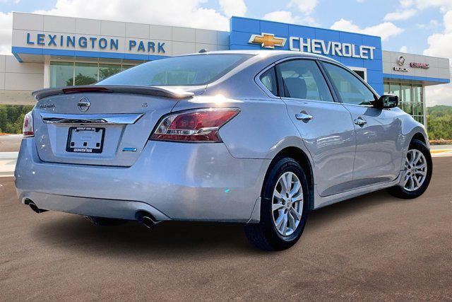 used 2014 Nissan Altima car, priced at $10,000