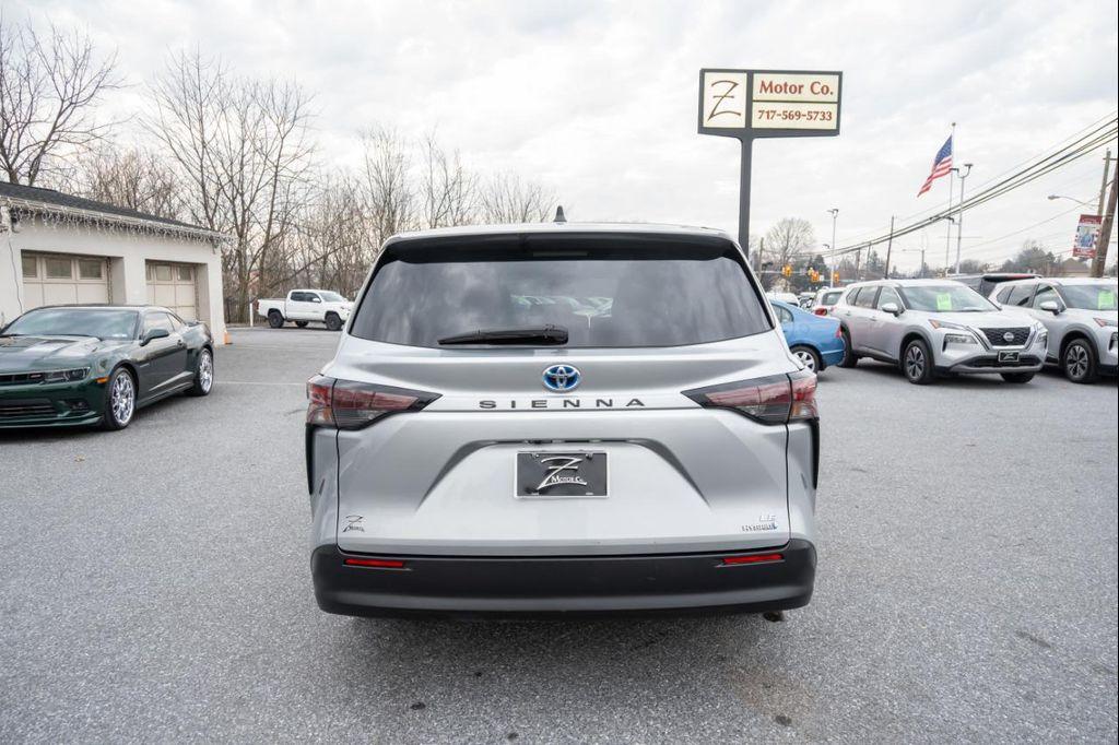 used 2024 Toyota Sienna car, priced at $37,950