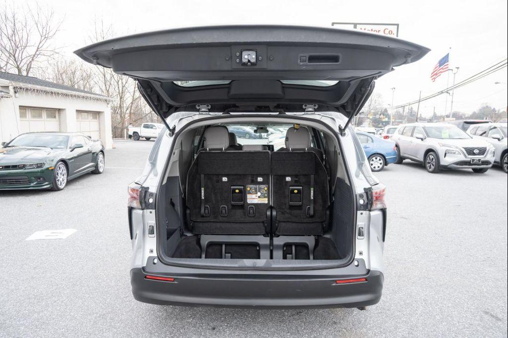 used 2024 Toyota Sienna car, priced at $37,950