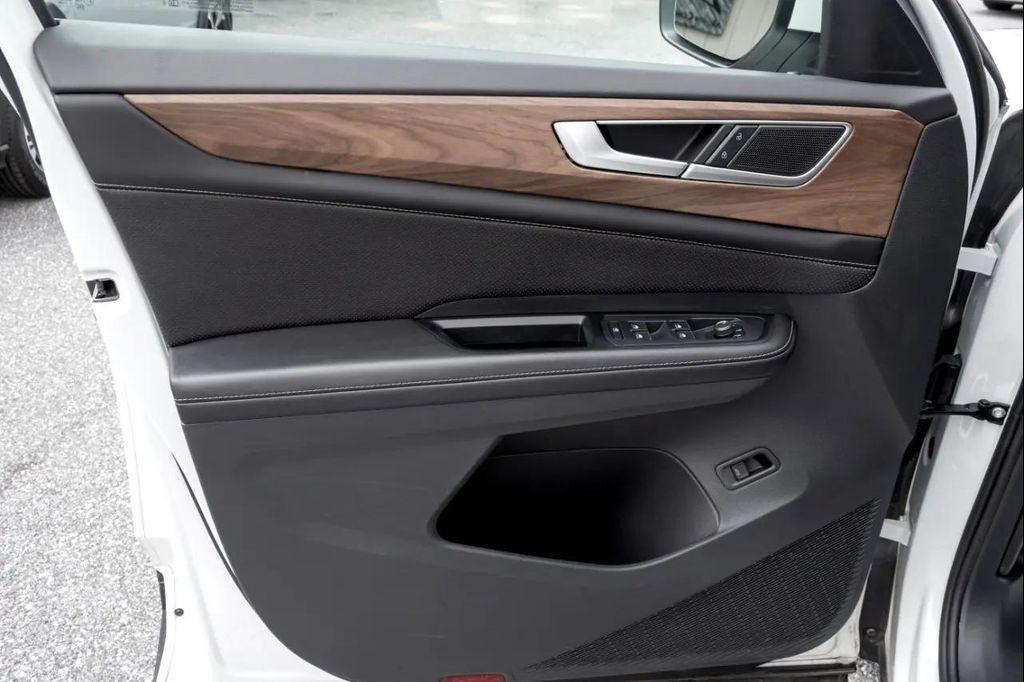 used 2024 Volkswagen Atlas car, priced at $32,500