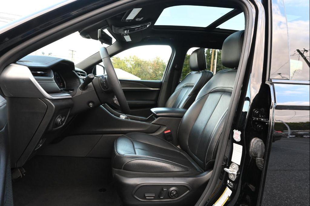 used 2024 Jeep Grand Cherokee L car, priced at $30,950