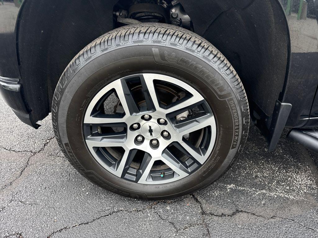 used 2019 Chevrolet Silverado 1500 car, priced at $31,982