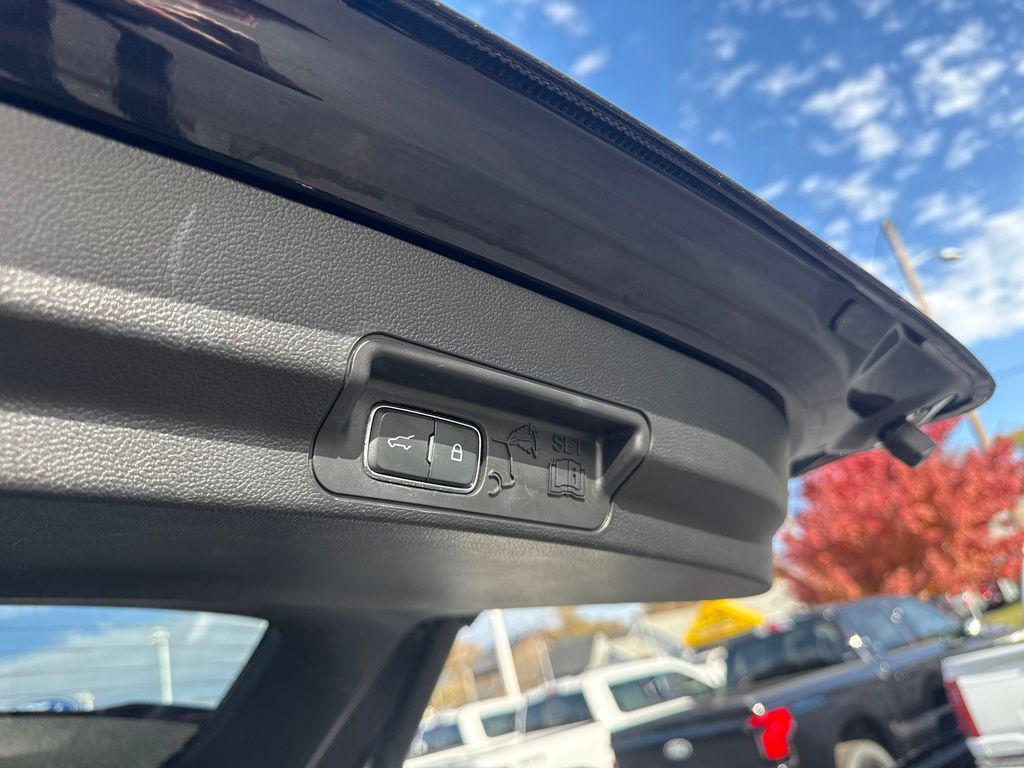 used 2023 Ford Explorer car, priced at $29,960