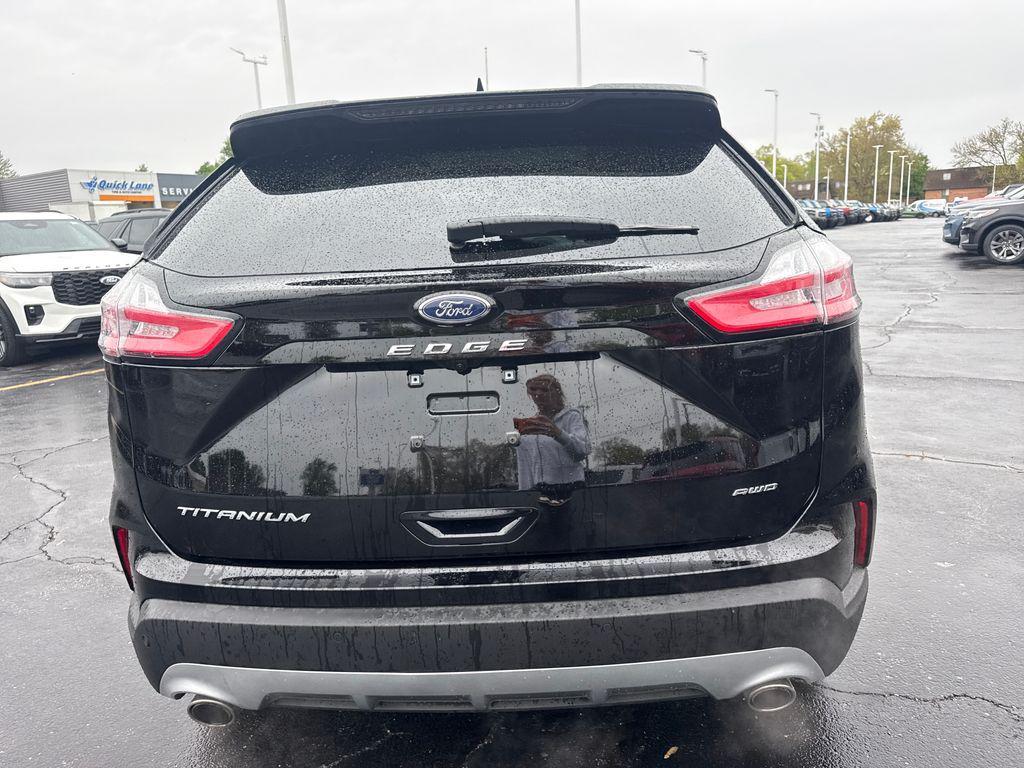 used 2024 Ford Edge car, priced at $33,323