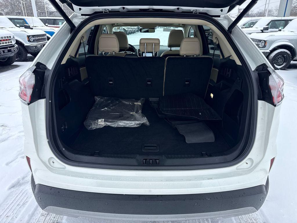used 2024 Ford Edge car, priced at $28,230