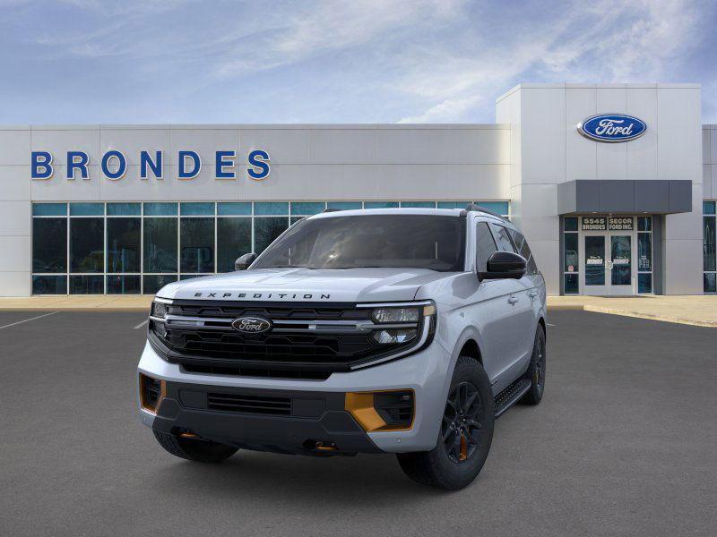 new 2025 Ford Expedition car, priced at $77,192