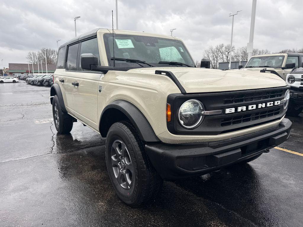 used 2025 Ford Bronco car, priced at $38,498