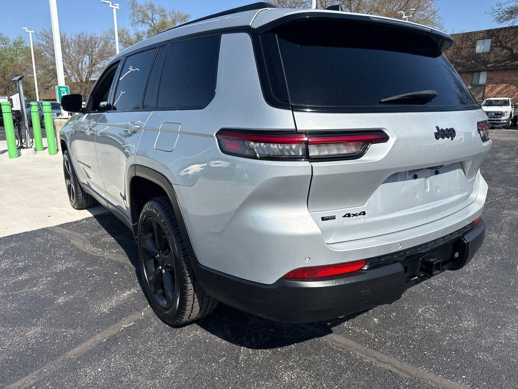 used 2021 Jeep Grand Cherokee L car, priced at $24,329