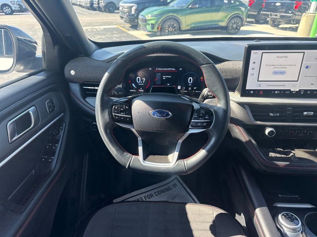 used 2025 Ford Explorer car, priced at $44,082