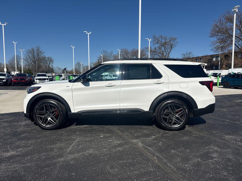 used 2025 Ford Explorer car, priced at $44,485