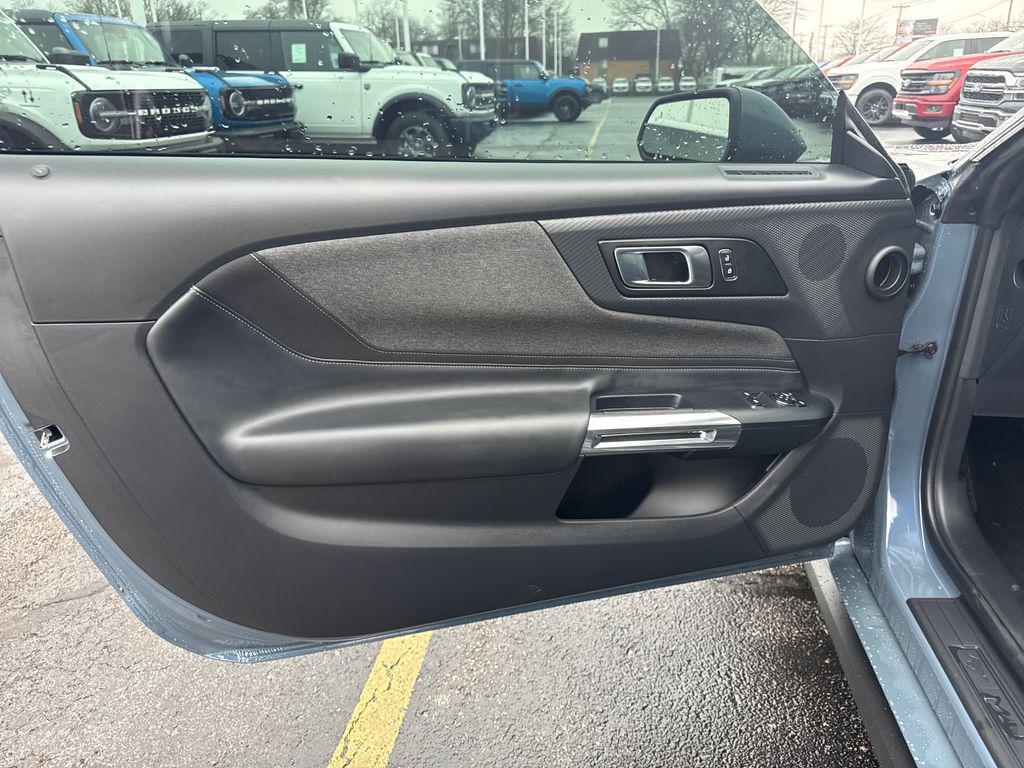 used 2025 Ford Mustang car, priced at $43,865