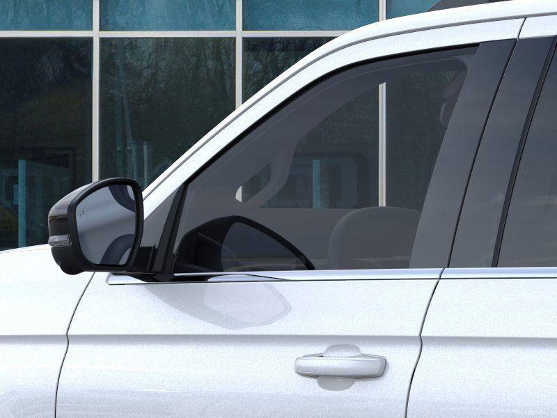 new 2025 Ford Expedition car, priced at $71,545