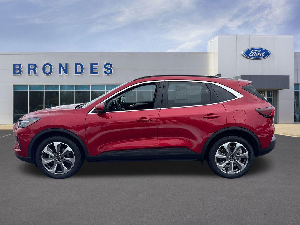 used 2023 Ford Escape car, priced at $24,913