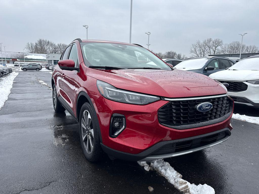 used 2023 Ford Escape car, priced at $24,913