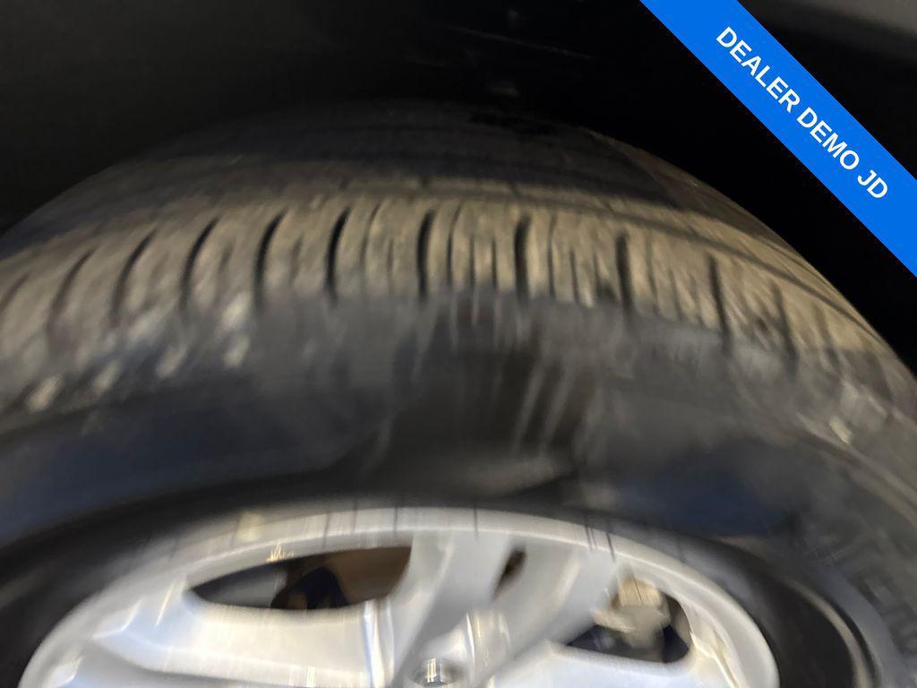 used 2023 Ford Explorer car, priced at $29,914