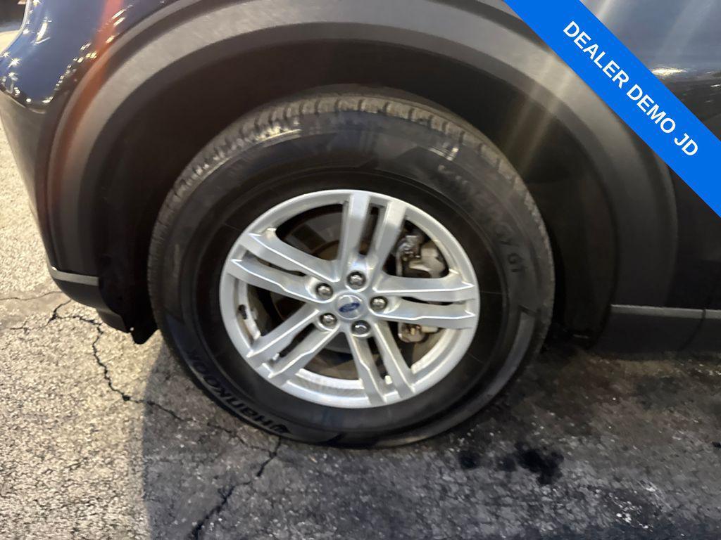 used 2023 Ford Explorer car, priced at $29,914