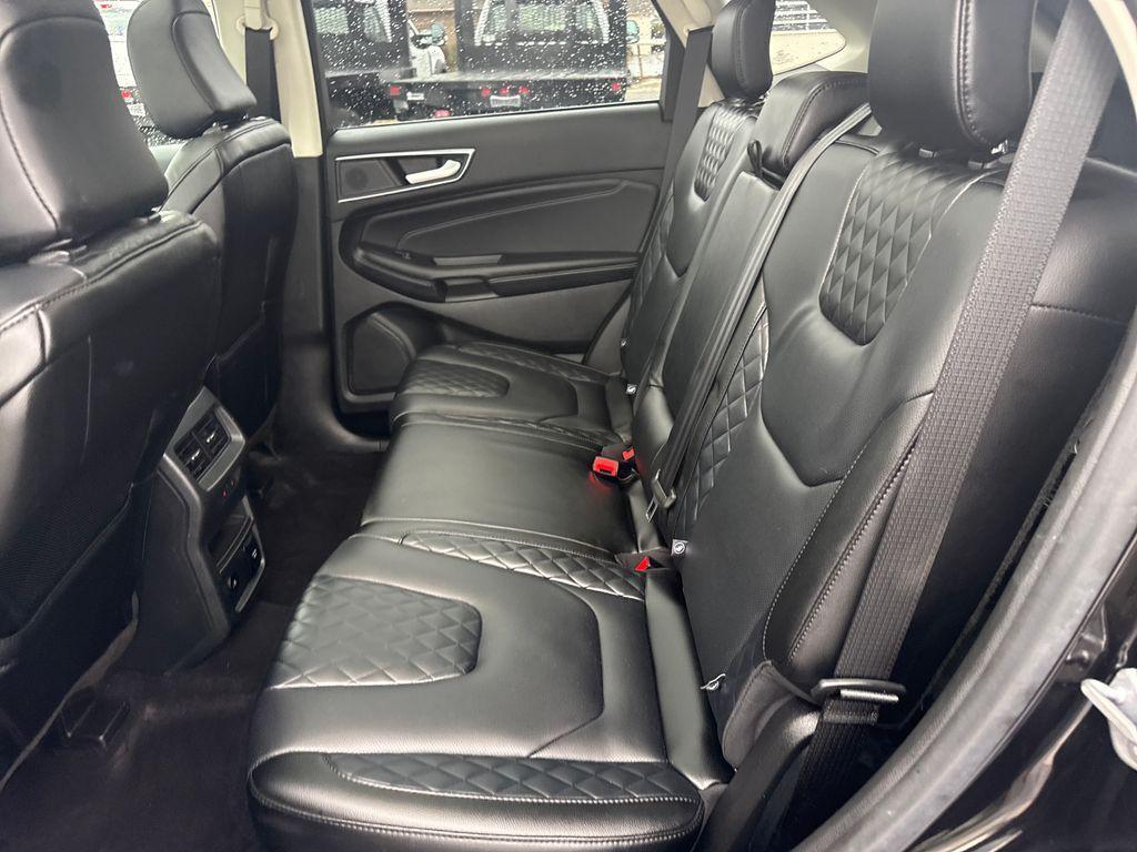used 2023 Ford Edge car, priced at $28,604