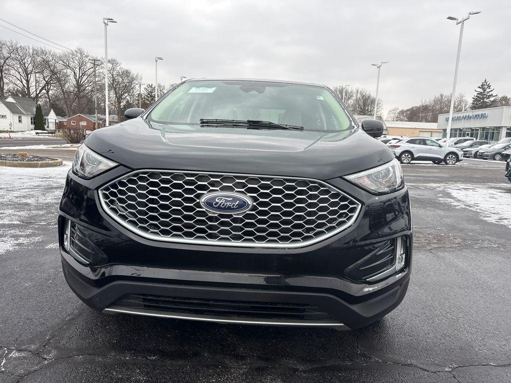 used 2023 Ford Edge car, priced at $24,352