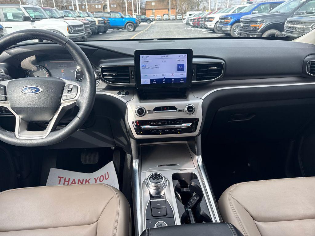 used 2024 Ford Explorer car, priced at $33,987