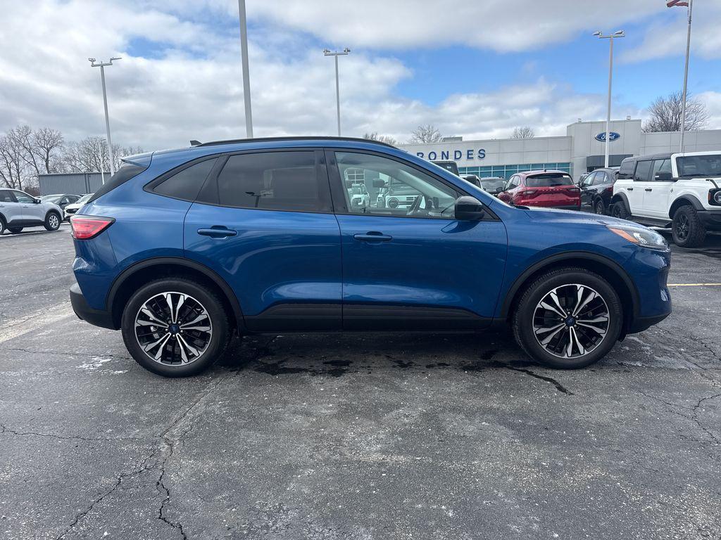 used 2022 Ford Escape car, priced at $20,993