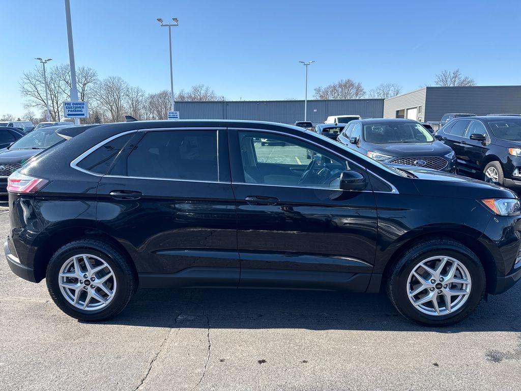 used 2024 Ford Edge car, priced at $25,582