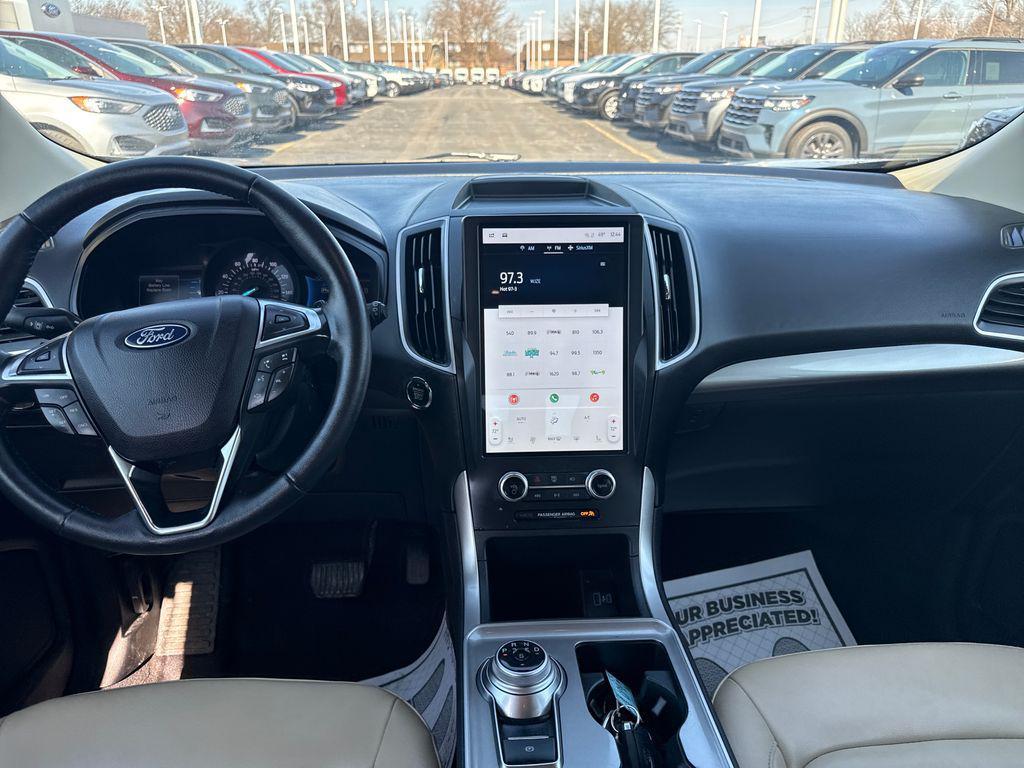 used 2024 Ford Edge car, priced at $25,582