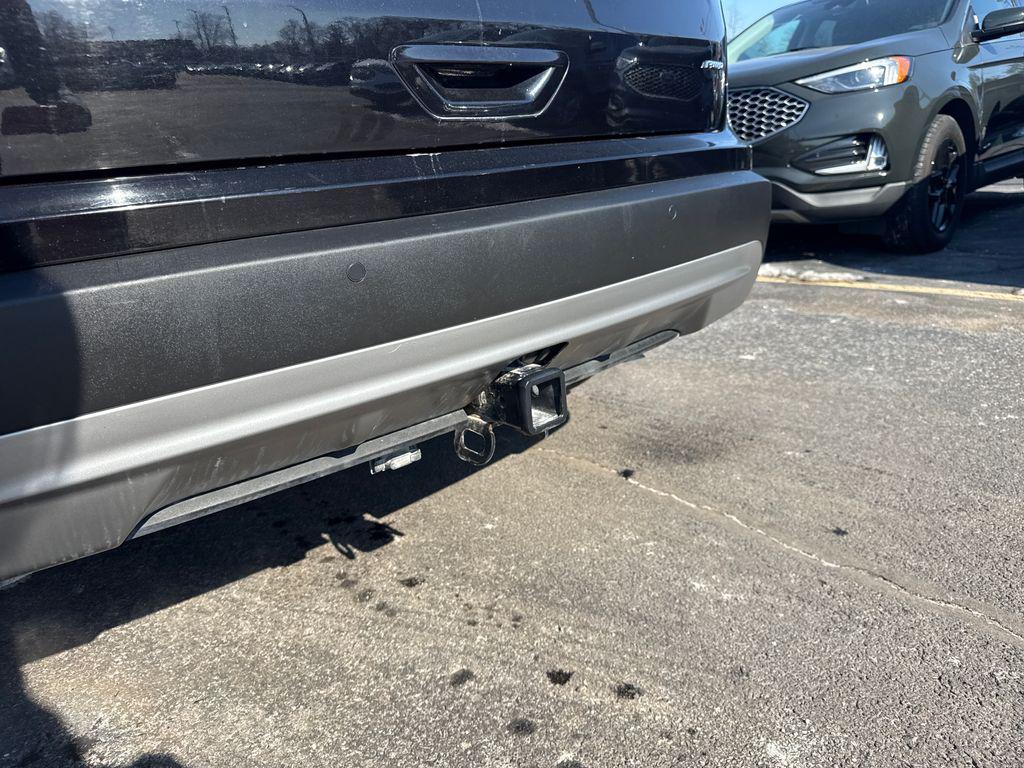 used 2024 Ford Edge car, priced at $25,582