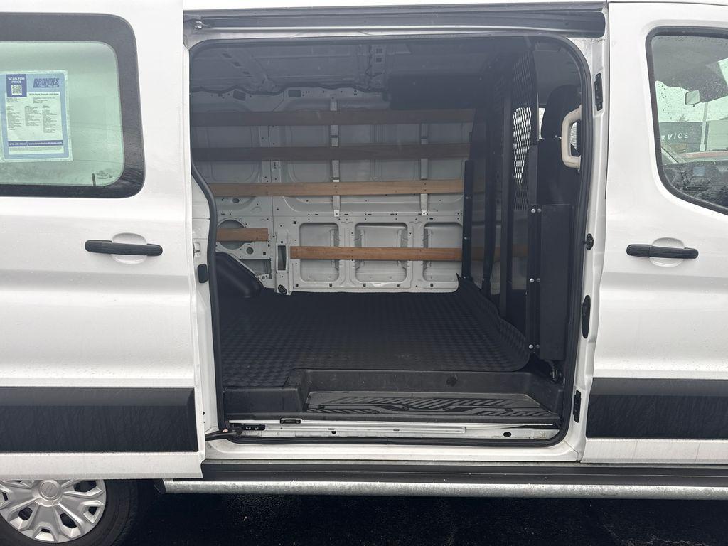 used 2024 Ford Transit-250 car, priced at $30,997
