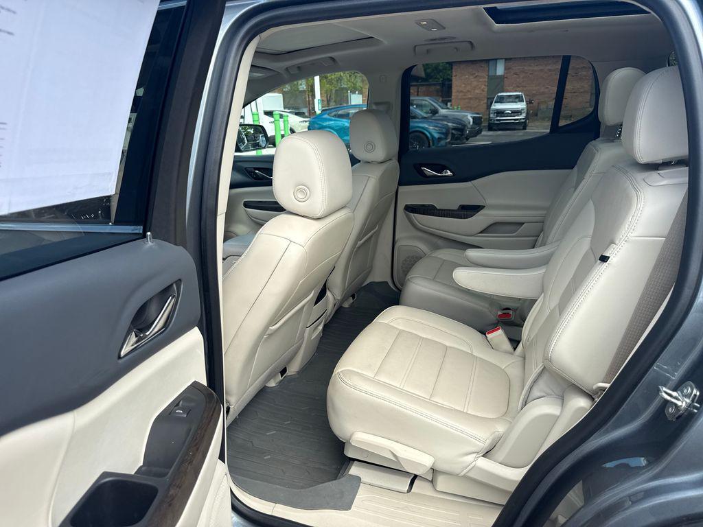 used 2022 GMC Acadia car, priced at $29,360
